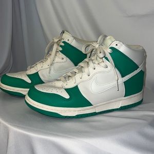 Do not buy- trading with @wearetheops